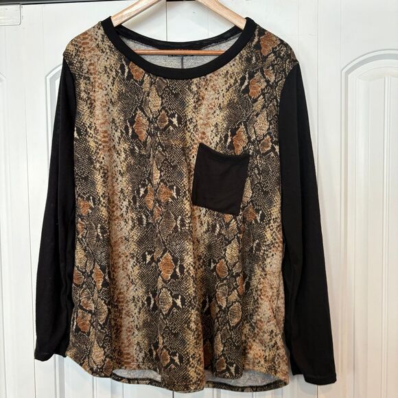 Story Tell Snakeskin Print Elbow Patch Long Sleeve Size 2X - Picture 1 of 6